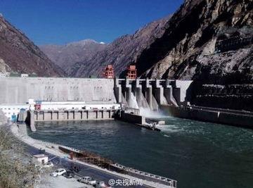 青岛水电站爆料视频播放,现场实况视频曝光，工程进展与挑战一览无余